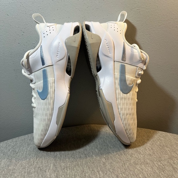 Nike Zoom Bella 6 White Light Armoury Blue Women's Gym Shoes Size 7 DR5720-106​ - Picture 6 of 10